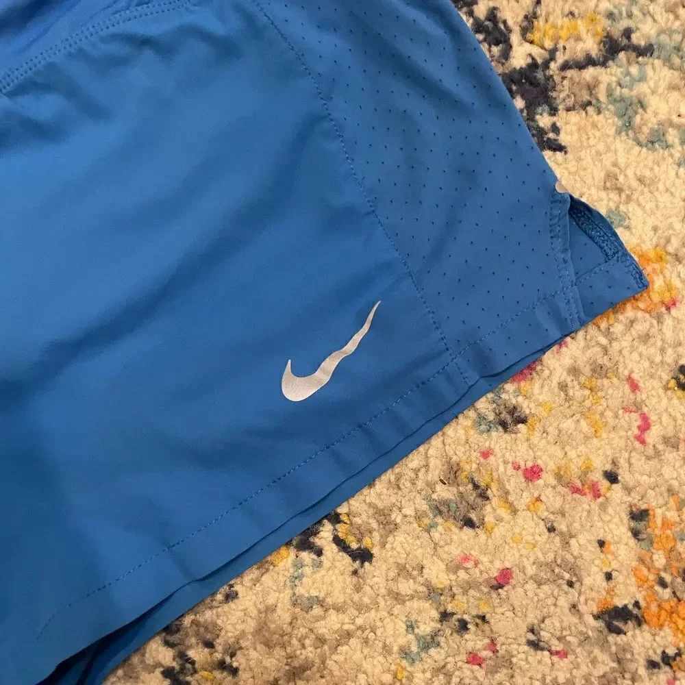 Dri-fit Nike shorts size M
